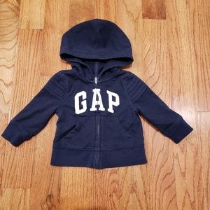 Gap Sweatshirt